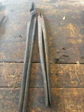 Blacksmith tongs