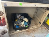 28x36x18 medal bench contents are not included Pick up after 1pm