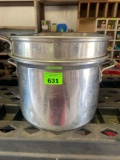 Stockpot with colander insert