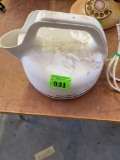 Electric tea kettle