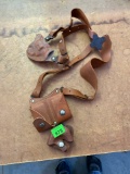 Gun holsters