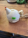 Electric chicken egg cooker