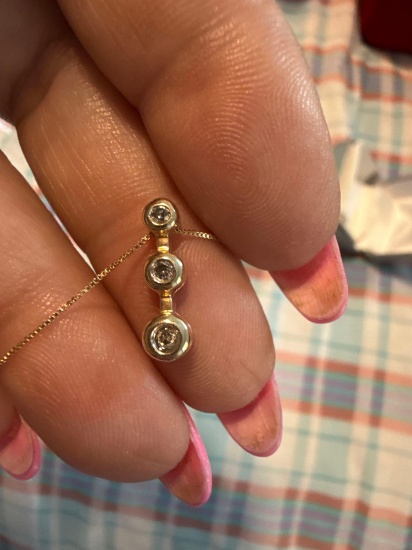 10kyg chain with pendant