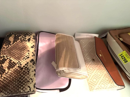 Purse and billfold