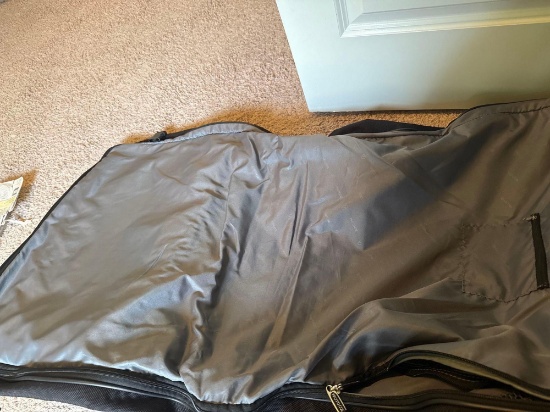 traveling bag