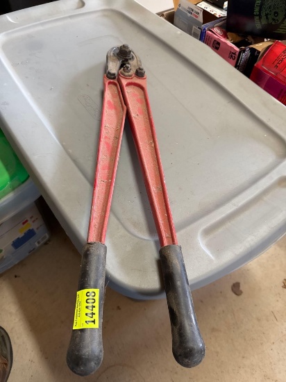 Bolt cutter