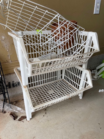 Plastic stacking shelves with 2 plant pots, metal shelving, and no mark spray for cats