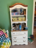 Matching dresser set, contents are not included. Please bring help to move