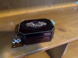 jewelry box