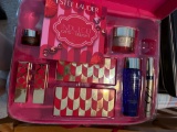 make up, face products Estee lauder