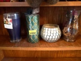 3 Candles, vase with potpourri