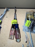 screw drivers