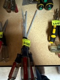 screw drivers
