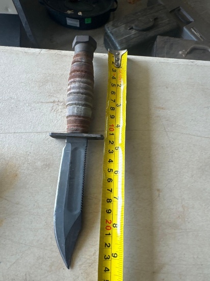 Military pilot survival knife