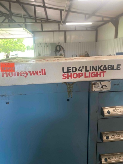 LED 4' linkable shop lights