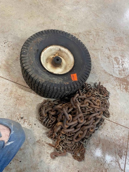 Tire and chain