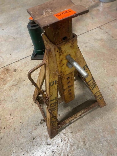 Jack stand