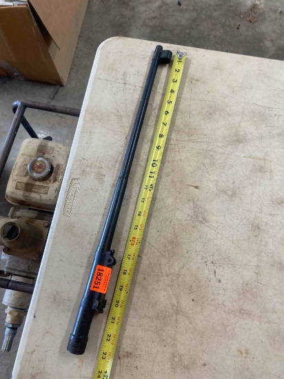 Gun barrel with no markings