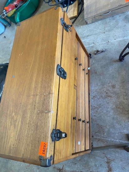 Wooden tool box