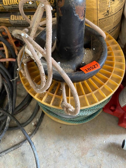 Rope on spool with weight