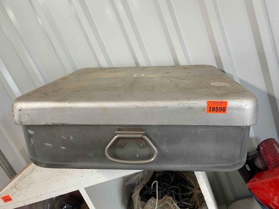 Metal box