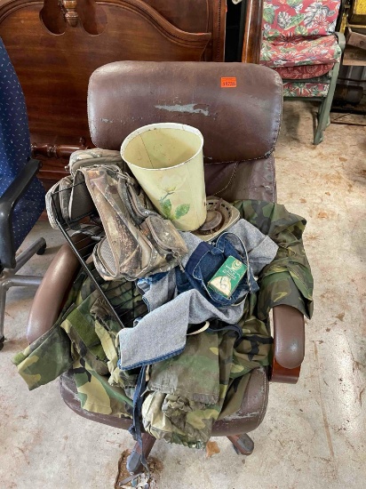 Office chair with Cammocloths and other misc items
