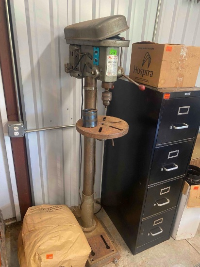 Heavy duty drill press Condition unknown *BUYER IS RESPONSIBLE FOR LOADING*