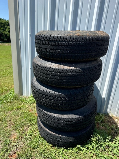 Tires and wheels areaired up 5 times the money *BUYER IS RESPONSIBLE FOR LOADING*