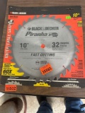 Black and decker saw blade new