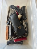 Mixed lot of knives
