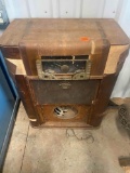Vintage radio