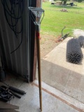 2 mop handles
