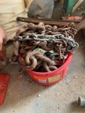 Various size chains