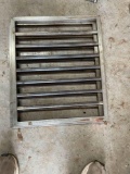 2 metal grates
