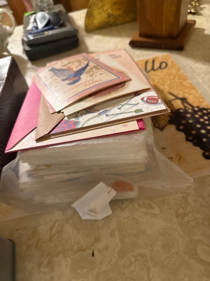 place mats, tissue and cards