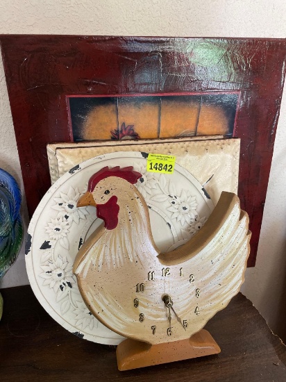 Chicken decor and clock