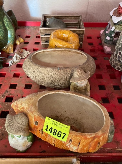Carrot and potato sponge holder dish and other decor