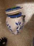 cookie jar