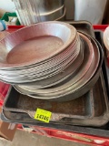 Aluminum pie pans and baking dishes