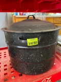 Granite ware canning pot