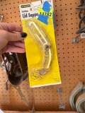 screw , hook , lid support