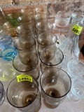 12 Smoke wine glasses