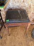 sitting stool