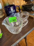 Crystal bowl and bowl, coffee mug, pad lamp