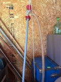 Hand pump