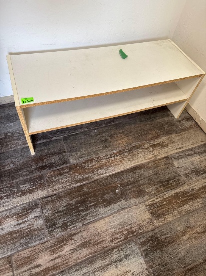 Shoe shelf