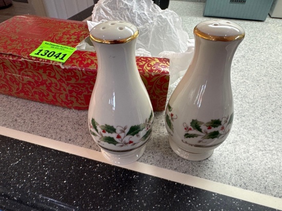 Salt and pepper shaker and candy dish
