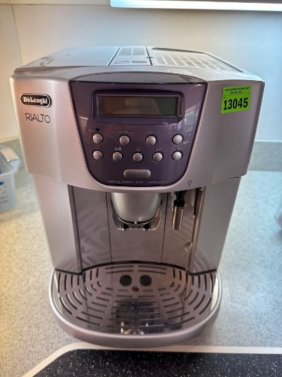 DeLongi Rialto, coffee maker, cappuccino latte
