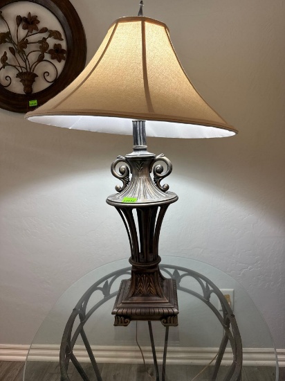Matching lamps