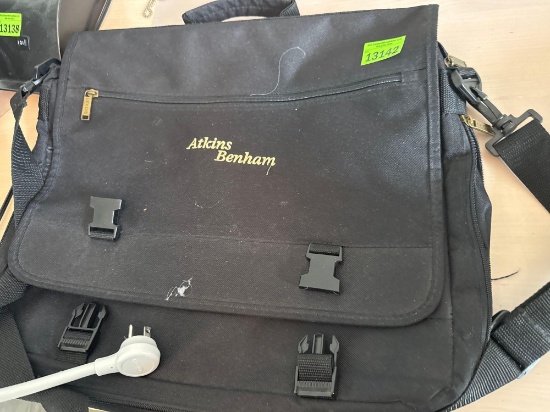 computer charger, plug ins and computer bag